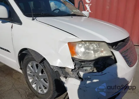 2013 Chrysler Town & Country Touring из США, поврежденный, VIN 2C4RC1BG9DR744075